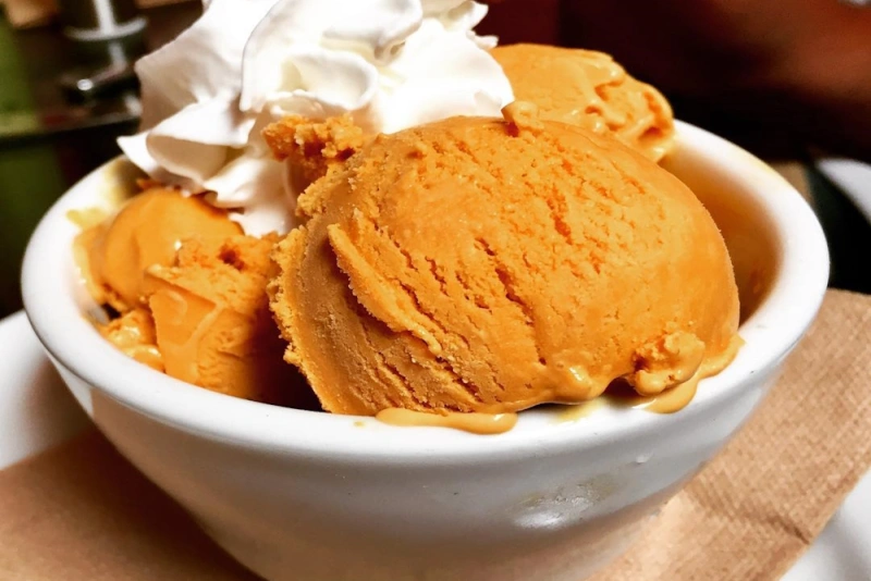 imagen del helado de lúcuma